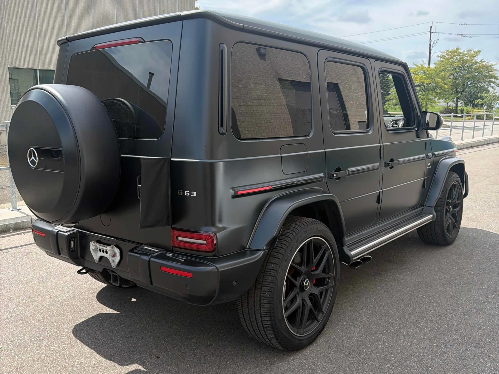 Mercedes-Benz G 63 AMG / ЧЕРЕН МАТ / БЕЗ ИНЦИДЕНТИ / ОПЦИЯ ЗА ФИНАНСИРАНЕ, снимка 3 - Автомобили и джипове - 56108250