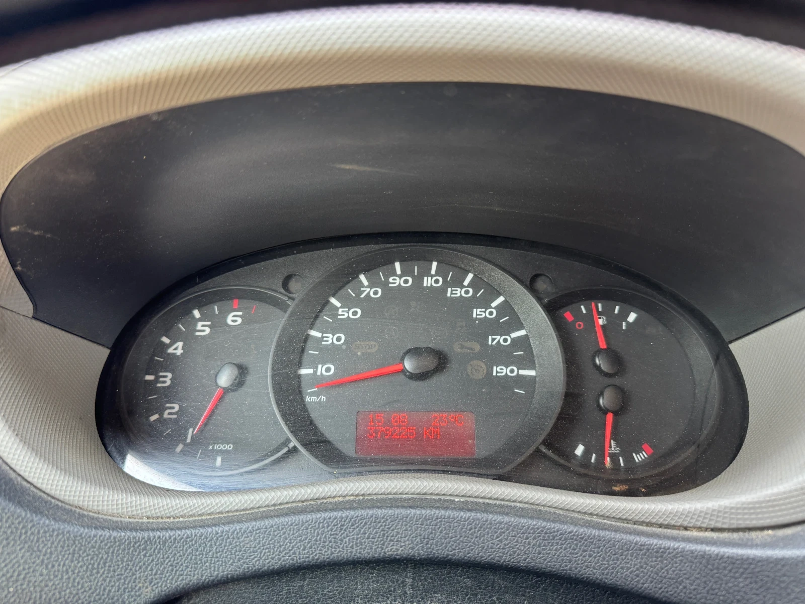 Nissan NV400 2.3 DCI, снимка 16 - Бусове и автобуси - 55185691