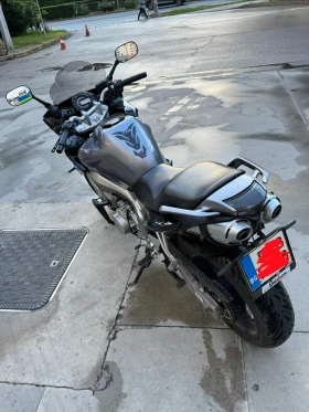 ����� �� �������� �� Yamaha FZ6
