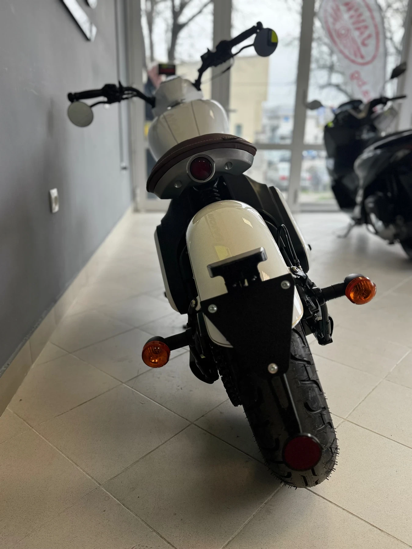 Jawa 350 Perak limited Edition, снимка 4 - Мотоциклети и мототехника - 54025879