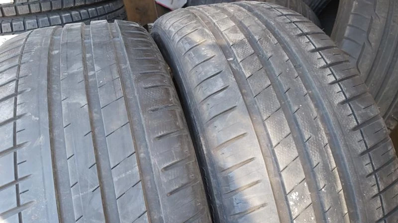 Гуми Летни 245/45R19, снимка 1 - Гуми и джанти - 28561579