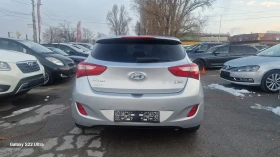 Hyundai I30 1.6i Premium Автоматик Кожа Парктроник Подгрев, снимка 6