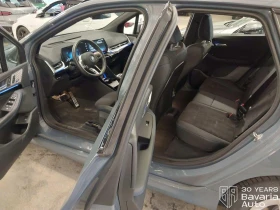 BMW 220 i Active Tourer Steptronic - 59670 лв. / 30508.79 € - 30157694 5