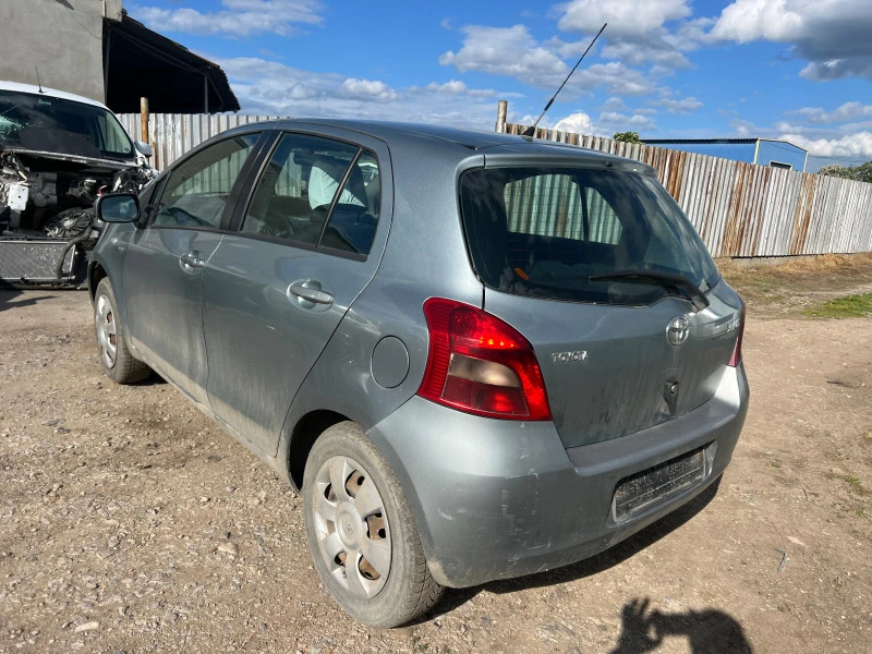 Toyota Yaris 1.4D4D, снимка 4 - Автомобили и джипове - 45715670