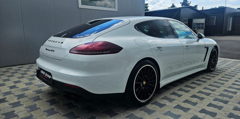 Porsche Panamera ! GTS/KEYLESS GO/ПОДГРЕВ/ОБДУХ/AIRMAT/MEMORY/F1/BO, снимка 5 - Автомобили и джипове - 47193887