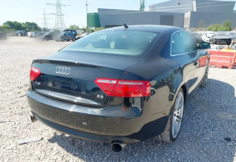 Audi A5 3.2fsi автомат 265кс, снимка 5 - Автомобили и джипове - 47527289