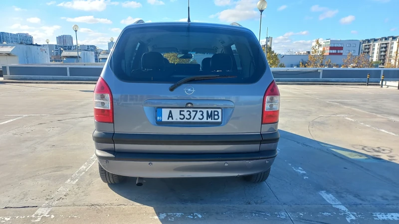 Opel Zafira 2.0 DTI АВТОМАТИК, снимка 3 - Автомобили и джипове - 48424332