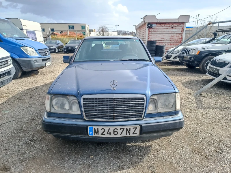 Mercedes-Benz E 320 E320i , снимка 3 - Автомобили и джипове - 48548275