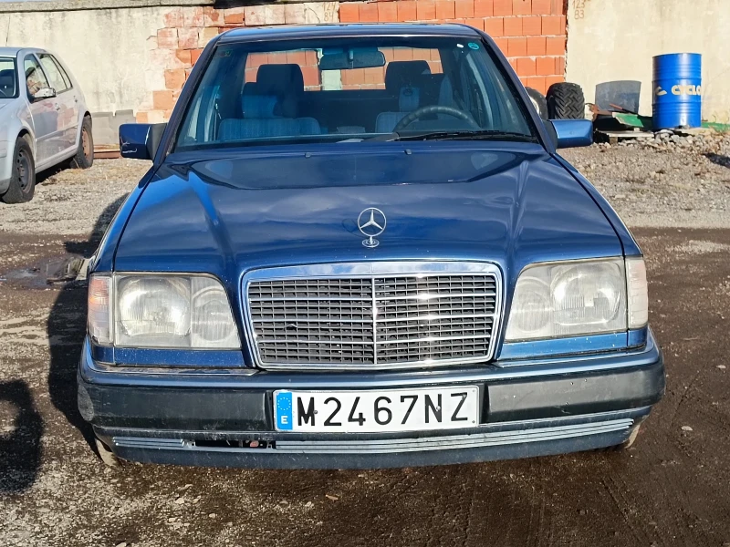 Mercedes-Benz E 320 E320i , снимка 2 - Автомобили и джипове - 48548275