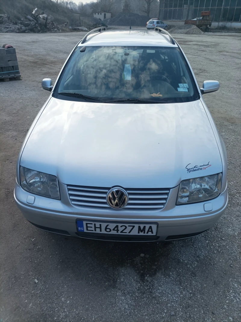 VW Bora, снимка 8 - Автомобили и джипове - 48934871