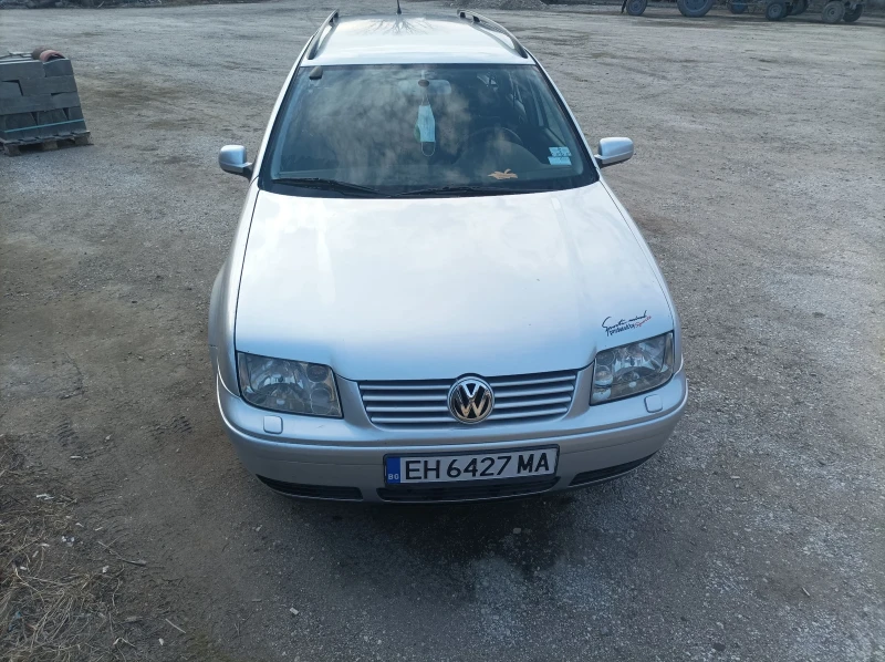 VW Bora, снимка 1 - Автомобили и джипове - 48934871