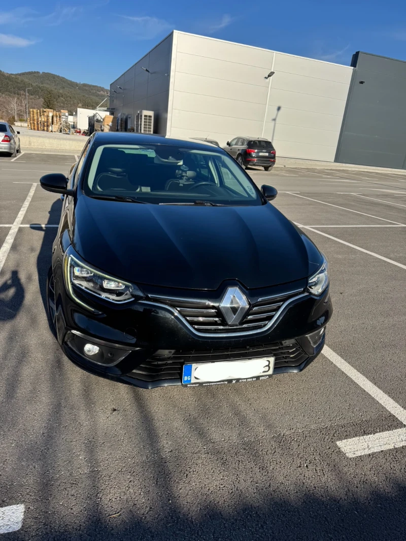 Renault Megane, снимка 2 - Автомобили и джипове - 49103607