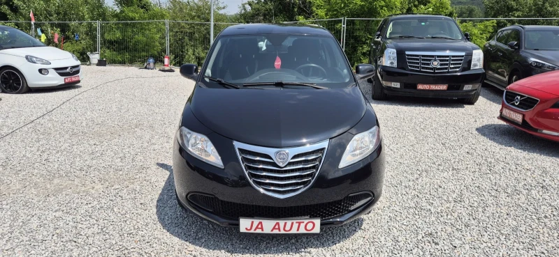 Lancia Ypsilon 1.2-70кс.КЛИМА, снимка 2 - Автомобили и джипове - 50632288