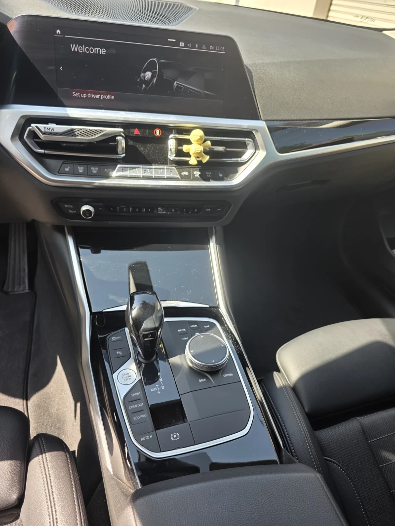 BMW 320 Mild hybrid, снимка 13 - Автомобили и джипове - 51598412