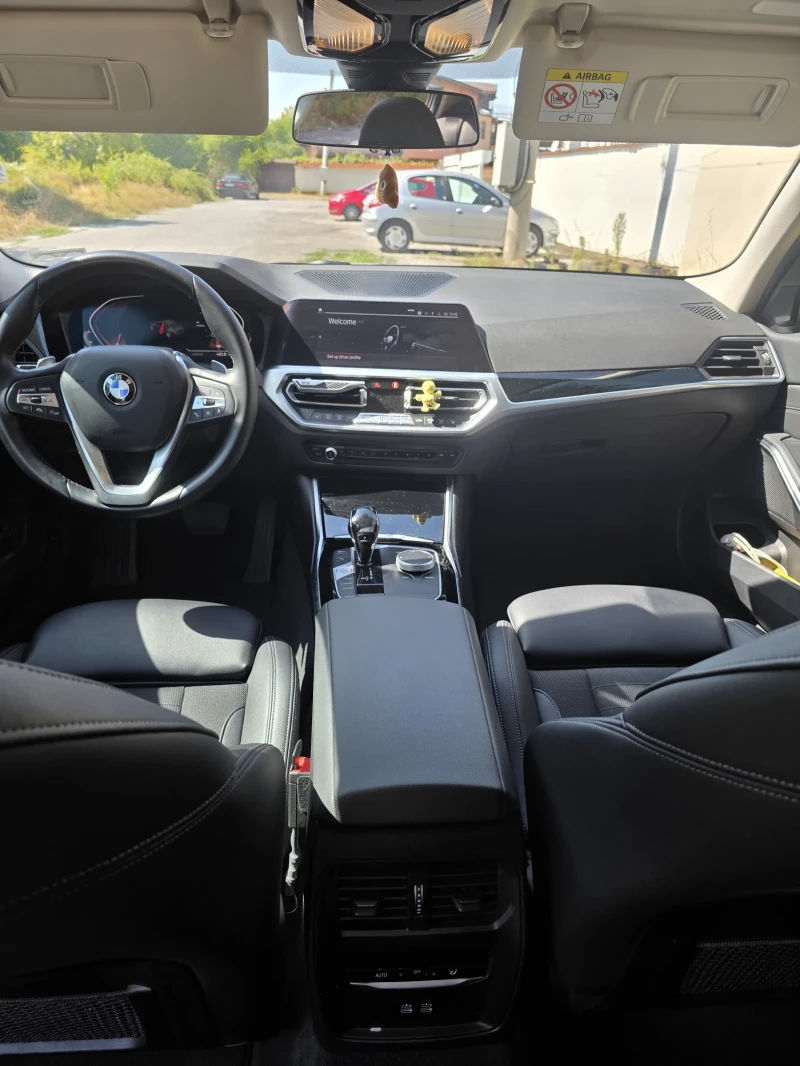 BMW 320 Mild hybrid, снимка 14 - Автомобили и джипове - 51598412