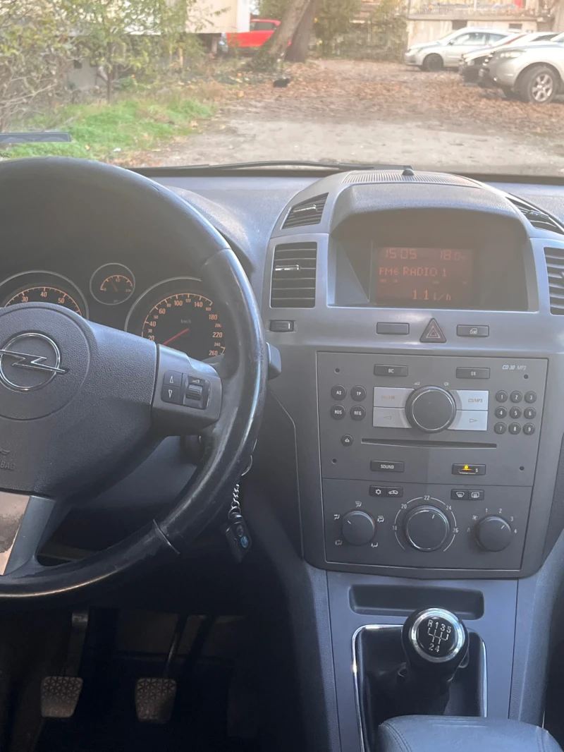 Opel Zafira, снимка 6 - Автомобили и джипове - 52504814