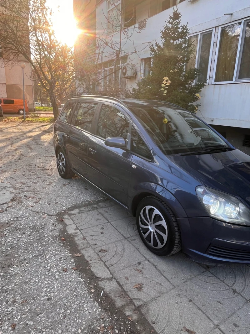 Opel Zafira, снимка 7 - Автомобили и джипове - 52504814