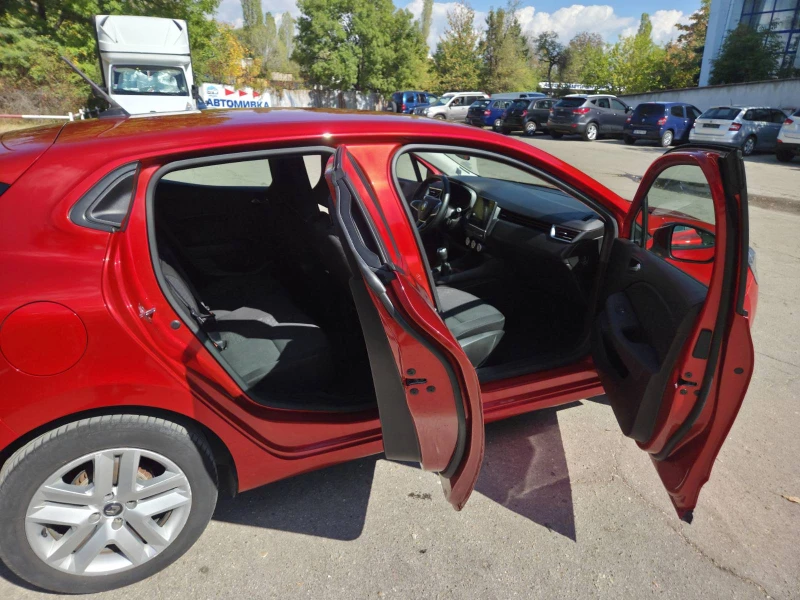 Renault Clio ZEN, снимка 12 - Автомобили и джипове - 52545996