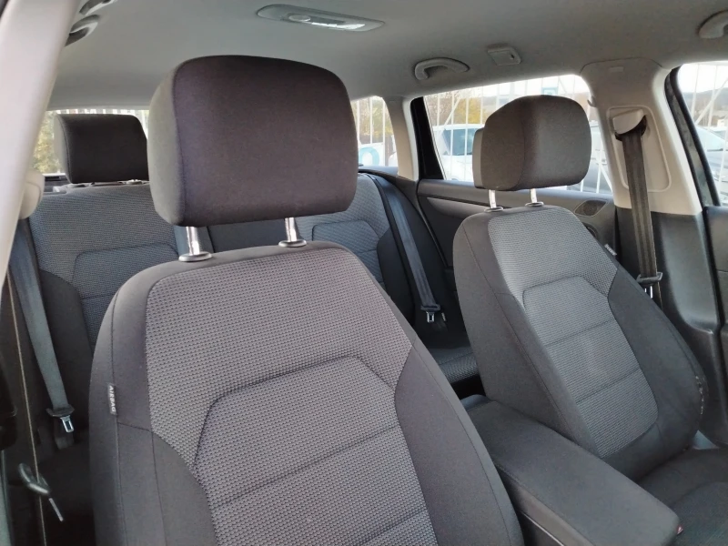 VW Passat 2.0-140 КС НАВИ/АВТОМАТИК/ЕВРО 5B, снимка 14 - Автомобили и джипове - 52616400