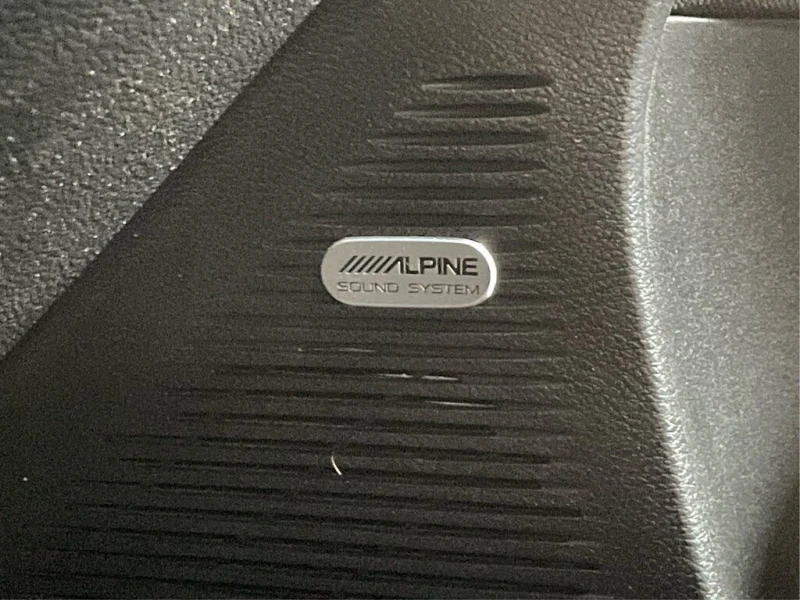 Dodge Challenger Dodge Challenger R/T* АвтоКредит* ( ЦЕНА ДО БГ), снимка 12 - Автомобили и джипове - 53232760