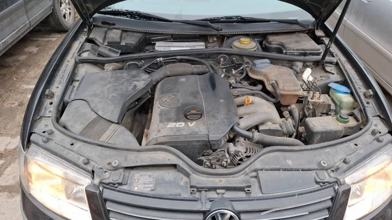 VW Passat 4, снимка 7 - Автомобили и джипове - 53456611