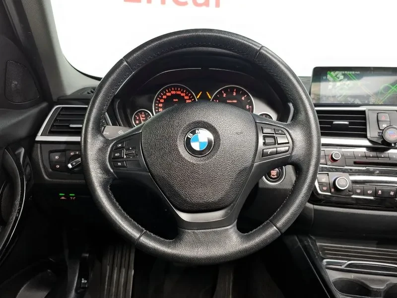 BMW 320 d, снимка 12 - Автомобили и джипове - 54592576