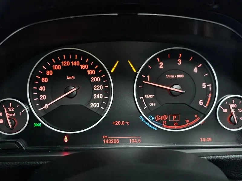 BMW 320 d, снимка 8 - Автомобили и джипове - 54592576
