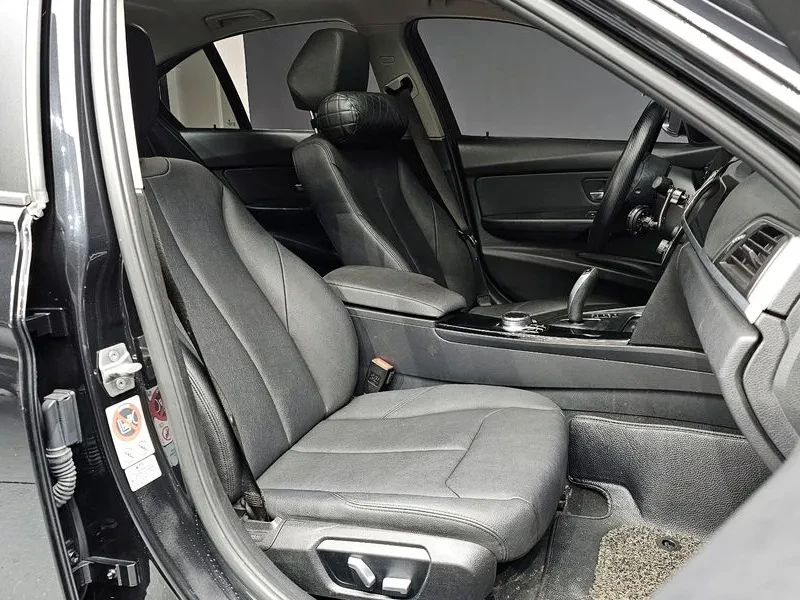 BMW 320 d, снимка 10 - Автомобили и джипове - 54592601
