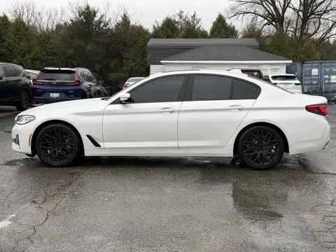 BMW 530 M-Pack* X-Drive* Distronic* Обдухване* Laser, снимка 6 - Автомобили и джипове - 55177745
