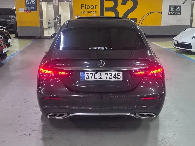 Mercedes-Benz E 220 D 4Matic Amg Line, снимка 4 - Автомобили и джипове - 55883862