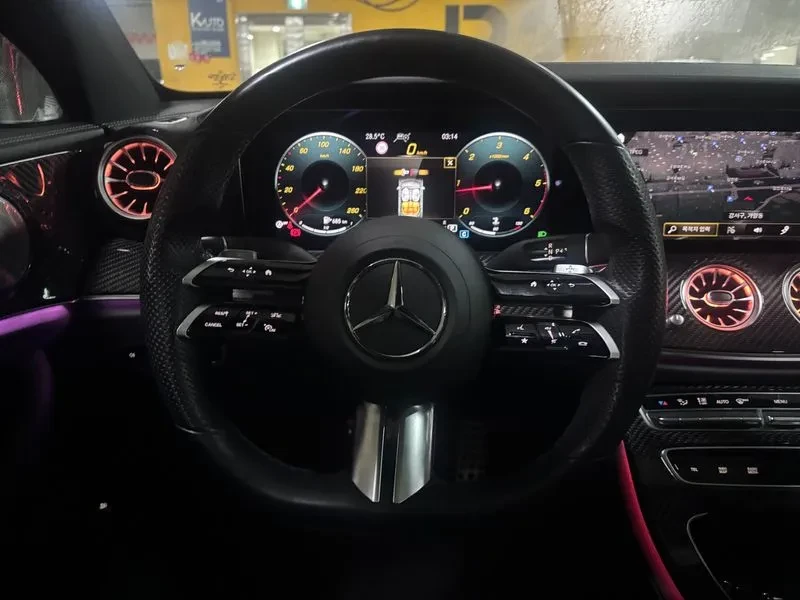 Mercedes-Benz E 220 D 4Matic Amg Line, снимка 6 - Автомобили и джипове - 55883862