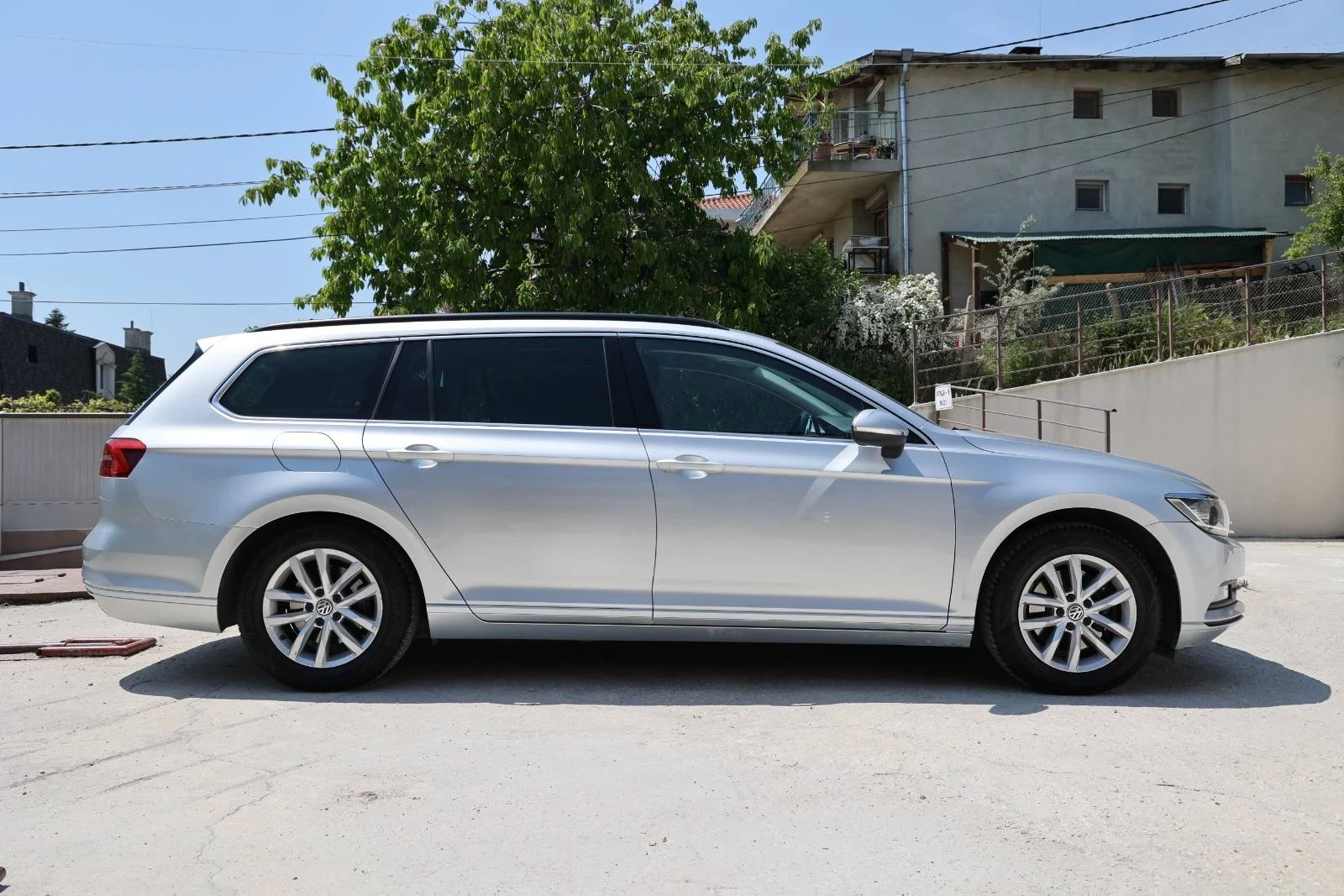 VW Passat B8 - изображение 3