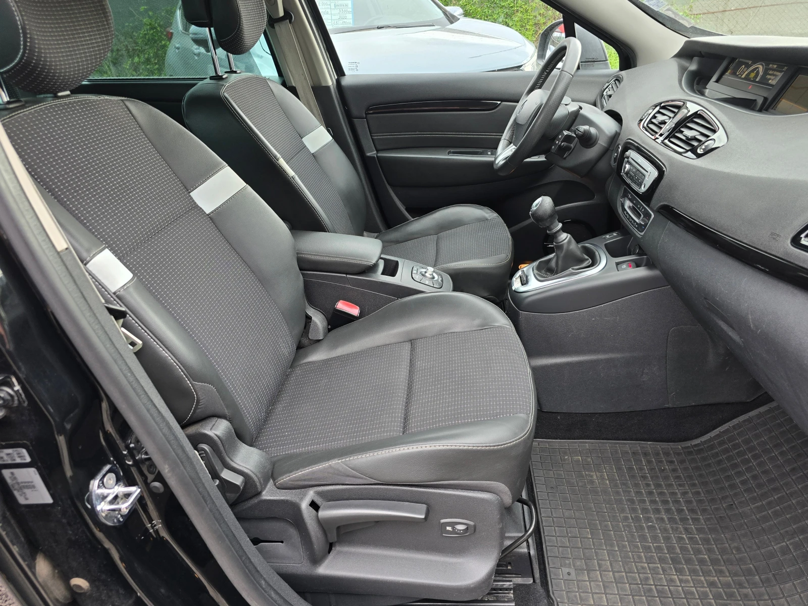 Renault Scenic 1.4i-Turbo/Газ/Лизинг - изображение 10