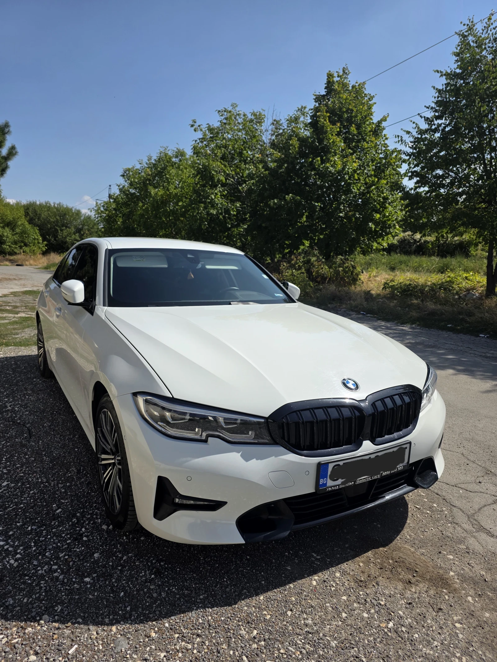 BMW 320 Mild hybrid - изображение 3