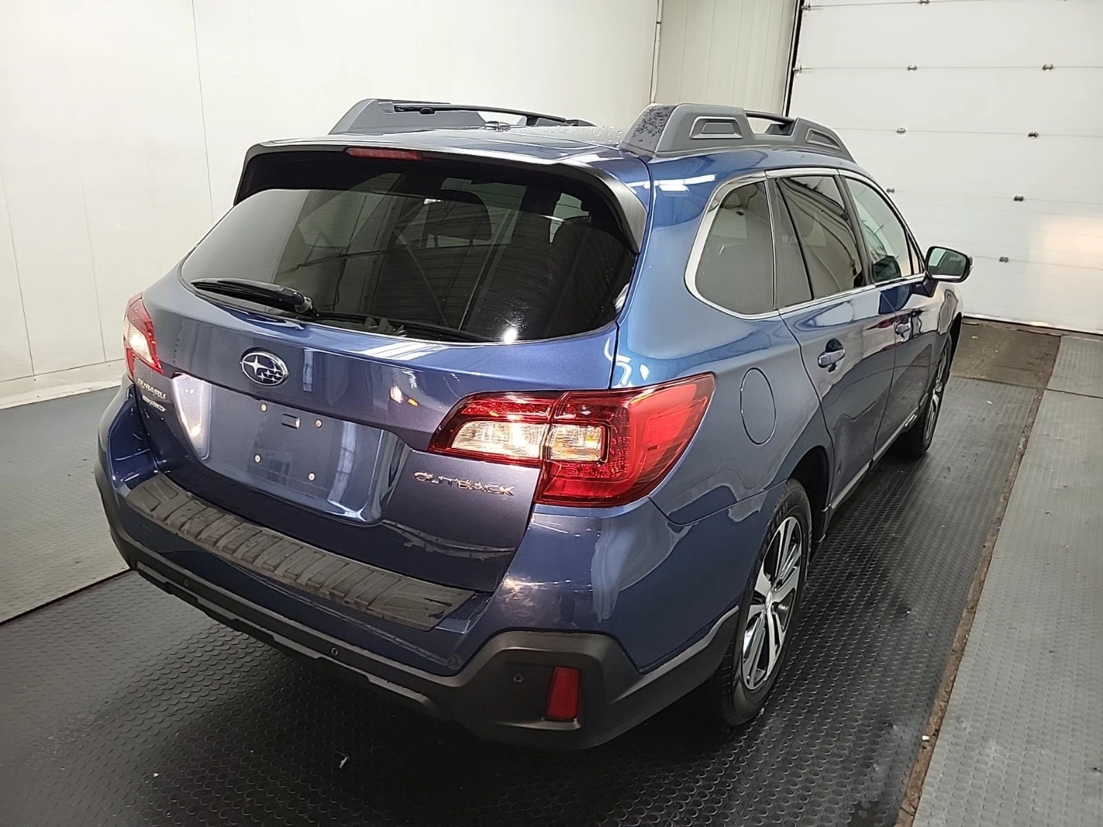 Subaru Outback * LIMITED* * АвтоКредит*  - изображение 3