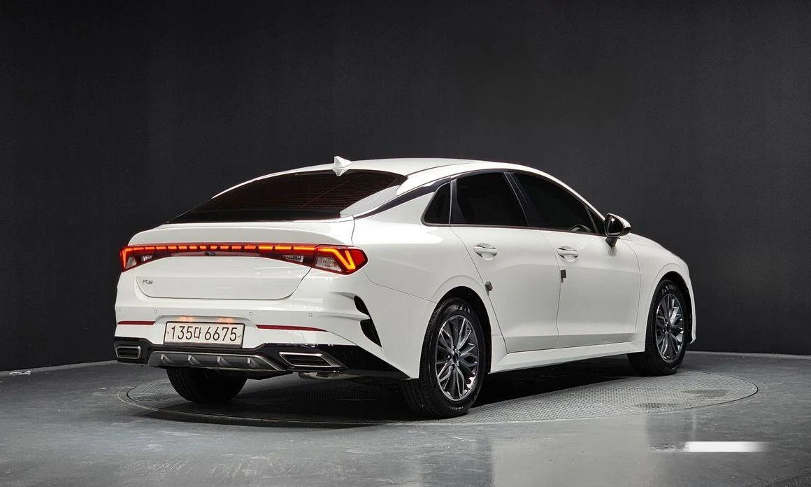 Kia K5  - изображение 2