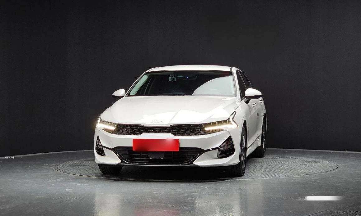Kia K5  - изображение 3
