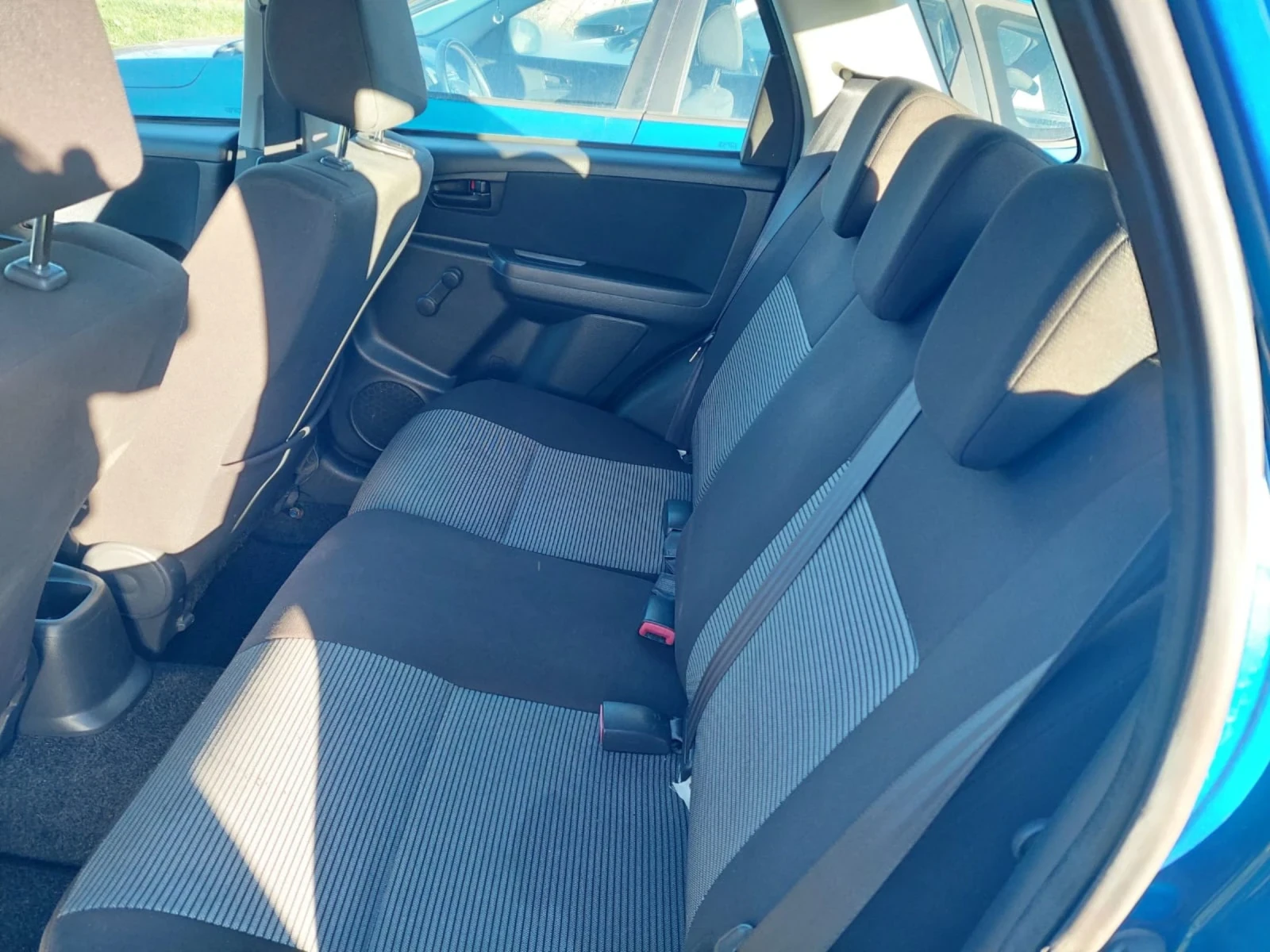 Fiat Sedici 1.6 4X4 127000км - изображение 8