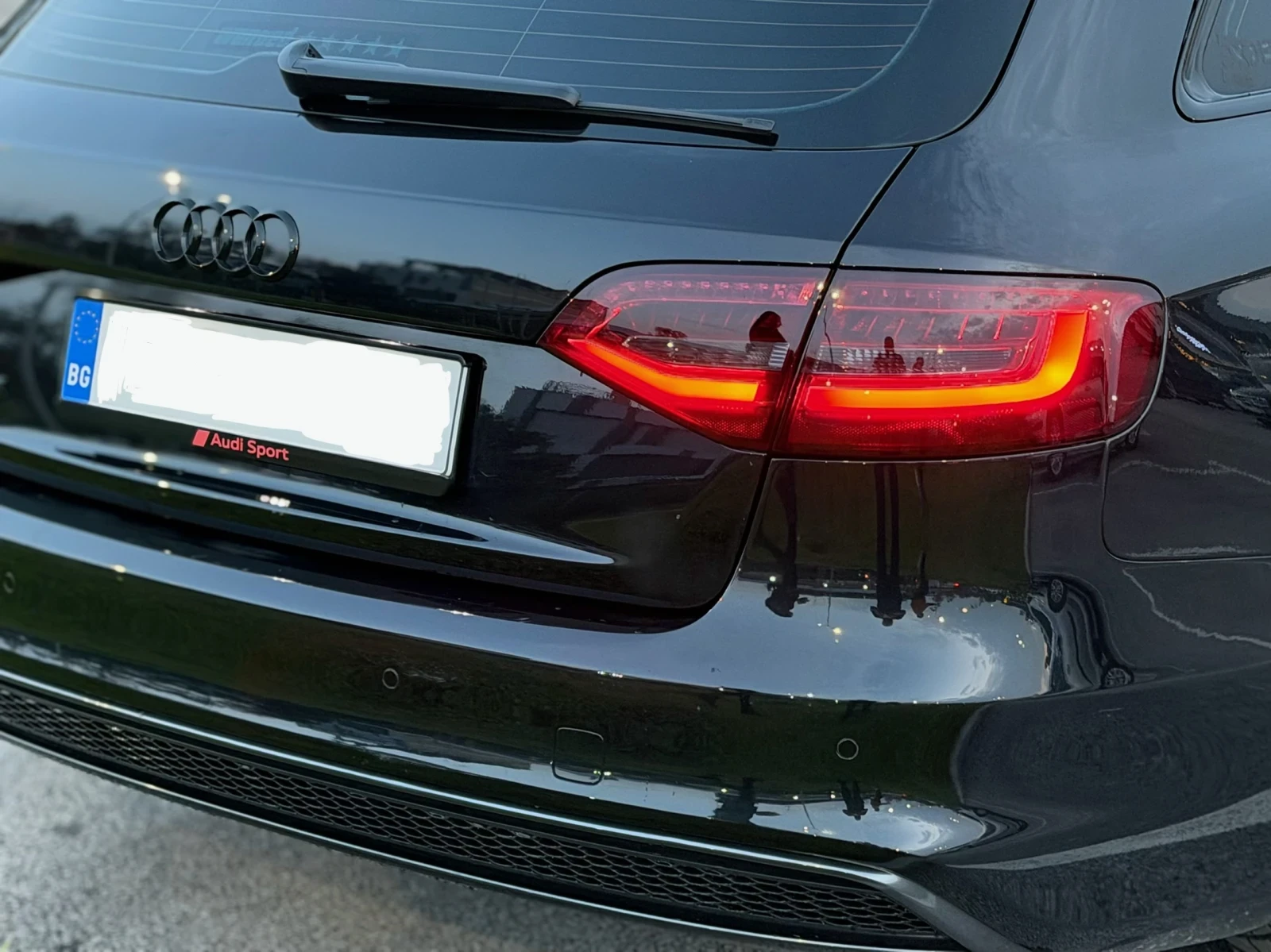 Audi A4 S-Line Competition Facelift - изображение 8