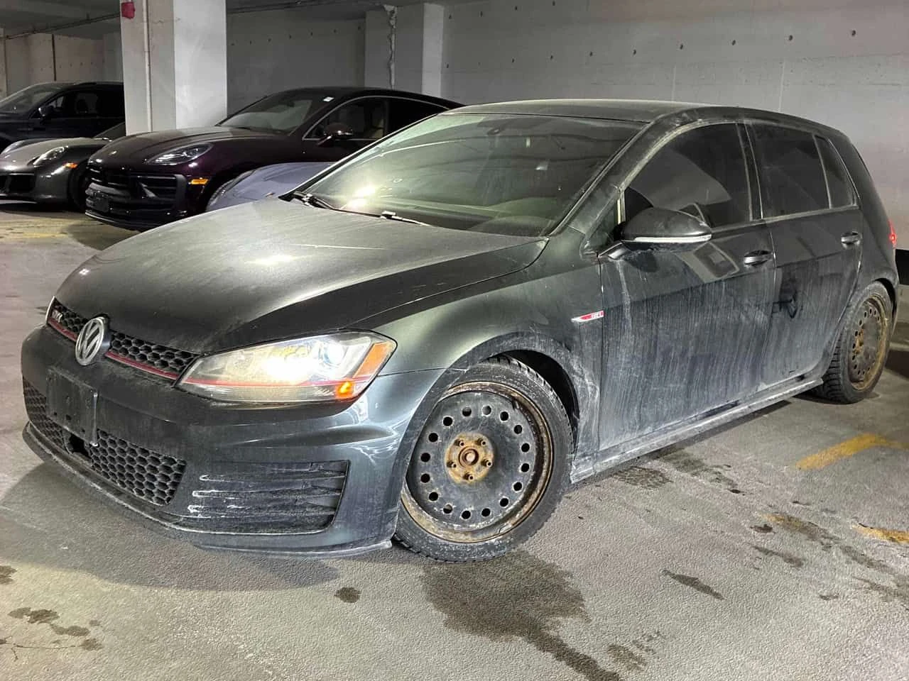 VW Golf GTI/Performance/Гуми+ Джанти/Кожа/Панорама/Подгрев, снимка 3 - Автомобили и джипове - 53880781