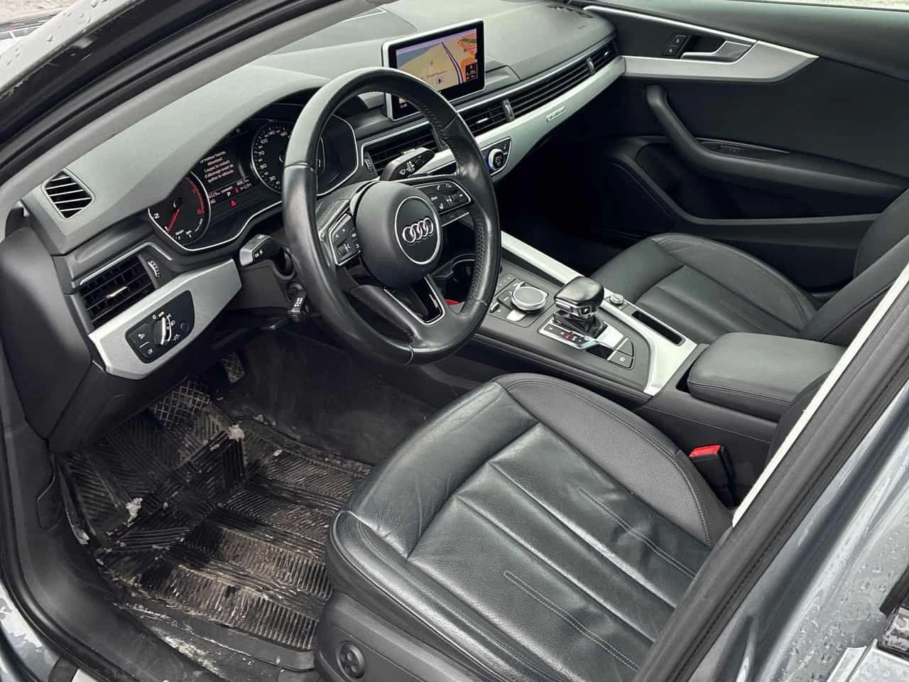 Audi A4 * Progressiv * CARFAX * KEYLESS * КАМЕРА, снимка 5 - Автомобили и джипове - 54073179