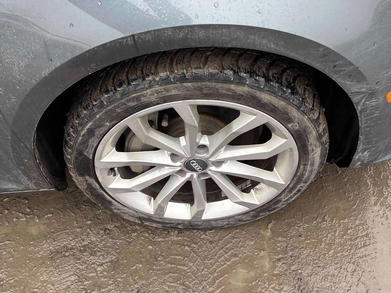 Audi A4 * Progressiv * CARFAX * KEYLESS * КАМЕРА, снимка 7 - Автомобили и джипове - 54073179