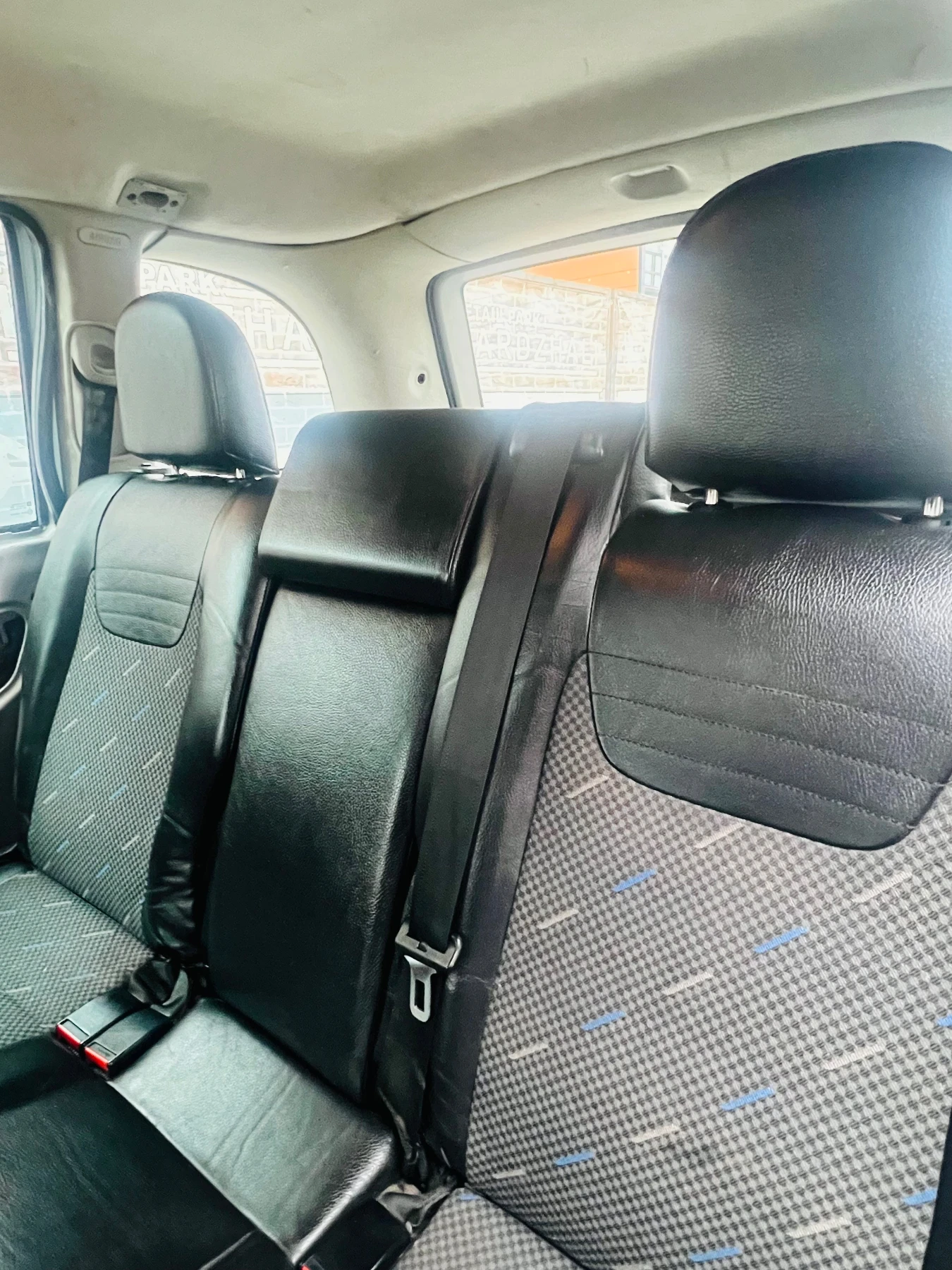 Opel Zafira, снимка 9 - Автомобили и джипове - 54121539