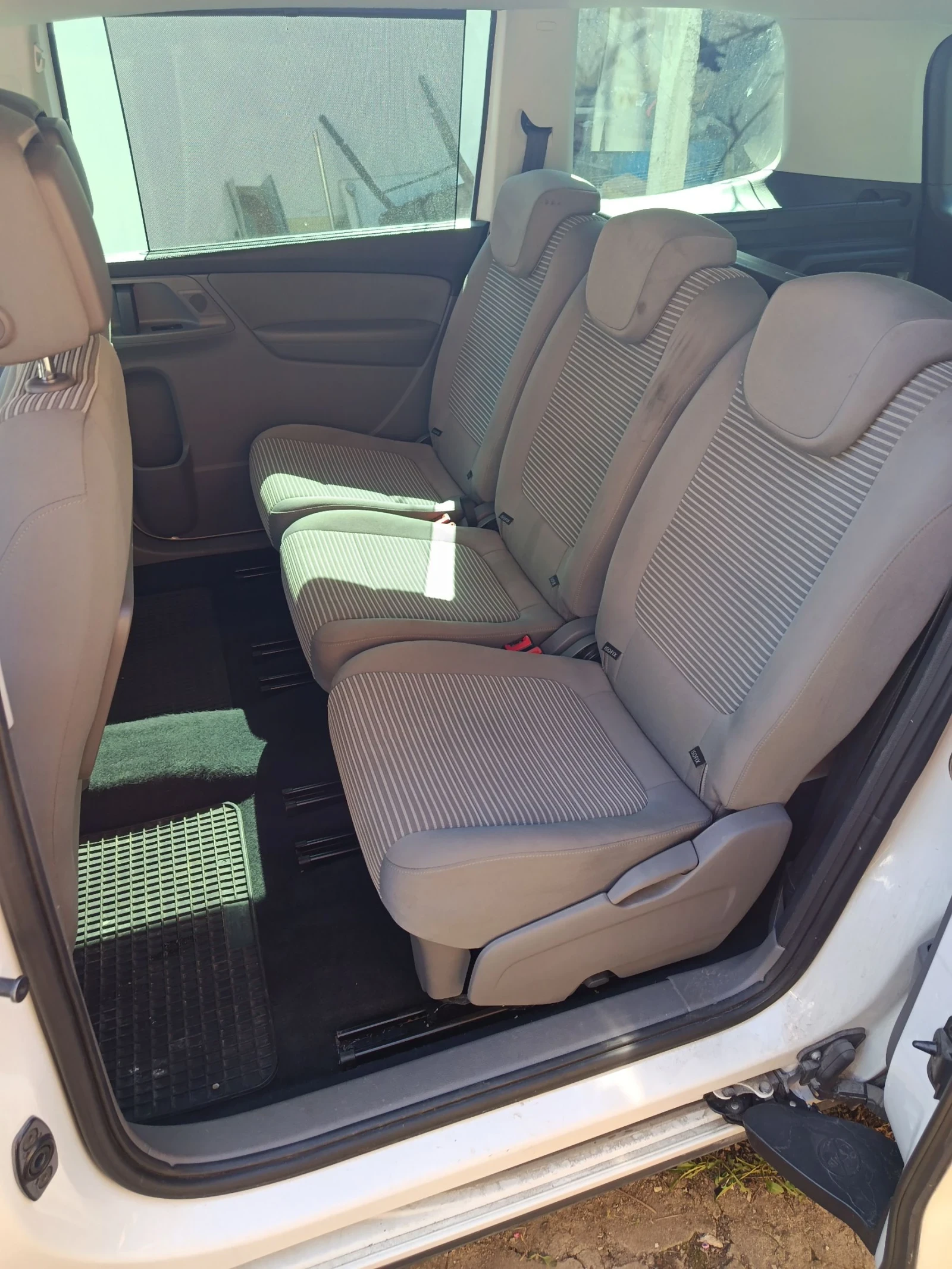 Seat Alhambra 2.0tdi, 140к.с., снимка 10 - Автомобили и джипове - 54154477