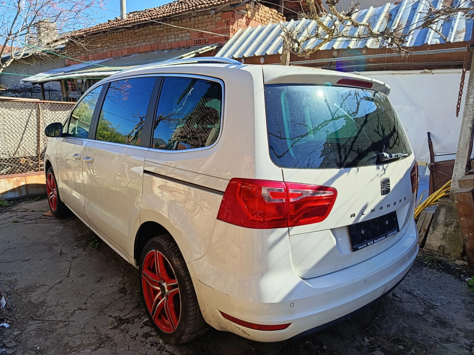 Seat Alhambra 2.0tdi, 140к.с., снимка 5 - Автомобили и джипове - 54154477