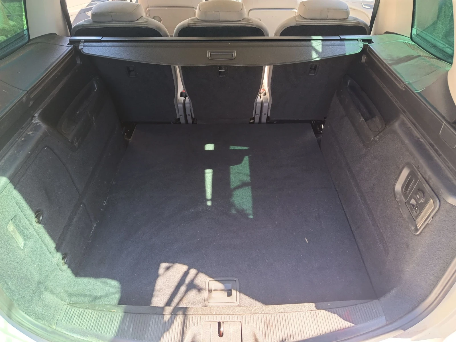 Seat Alhambra 2.0tdi, 140к.с., снимка 11 - Автомобили и джипове - 54154477