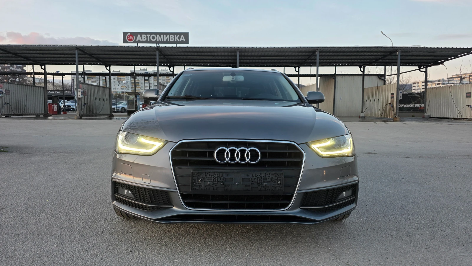 Audi A4 S-LINE/БРУТАЛНА, снимка 2 - Автомобили и джипове - 54459044