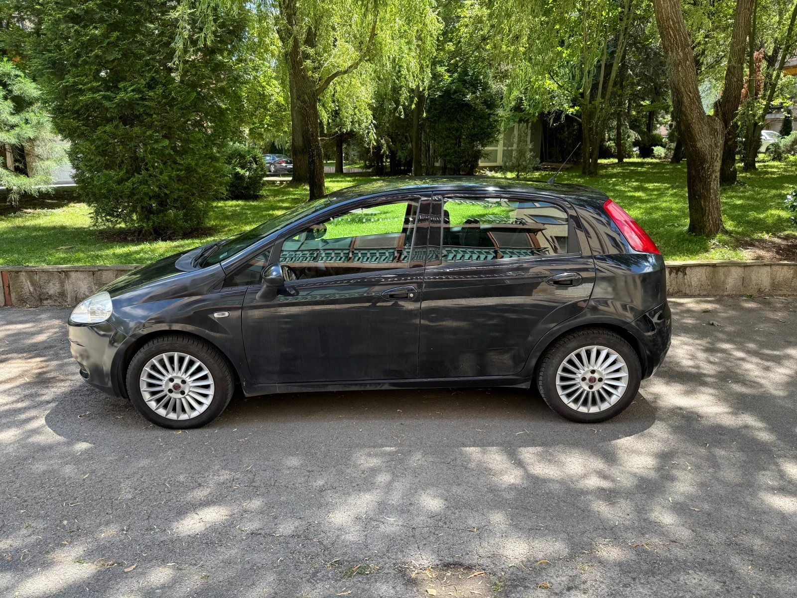 Fiat Punto Grande punto, снимка 3 - Автомобили и джипове - 55166299