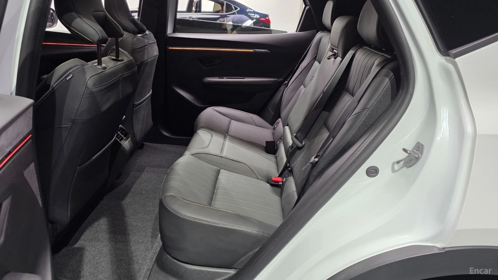 Renault Scenic  Iconic Long Range FWD, снимка 11 - Автомобили и джипове - 56113480