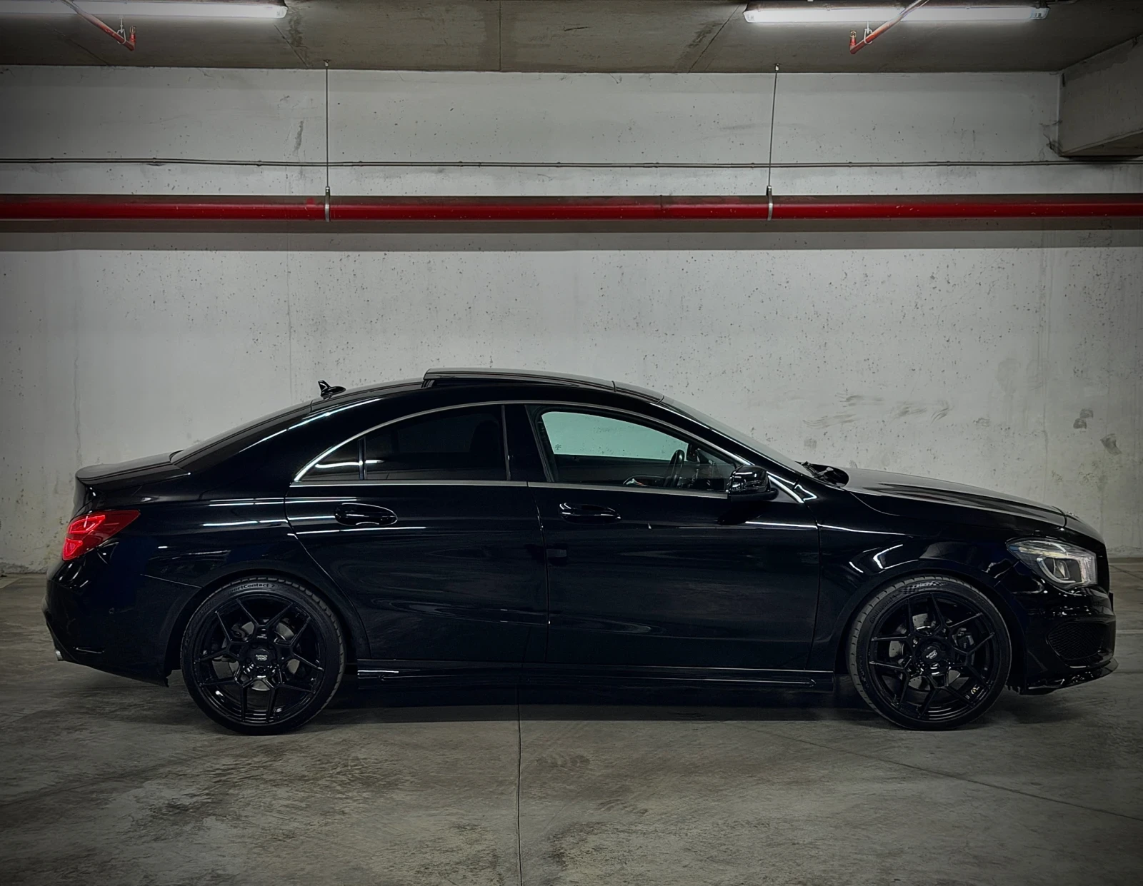 Mercedes-Benz CLA 250 AMG 4 Matic , снимка 5 - Автомобили и джипове - 56181802